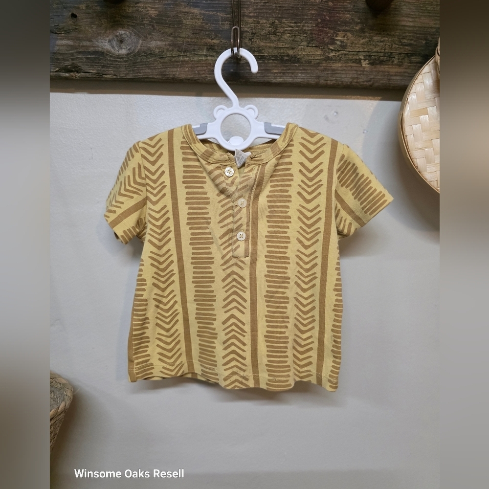 Kate Quinn Yellow and Brown Down Shirt